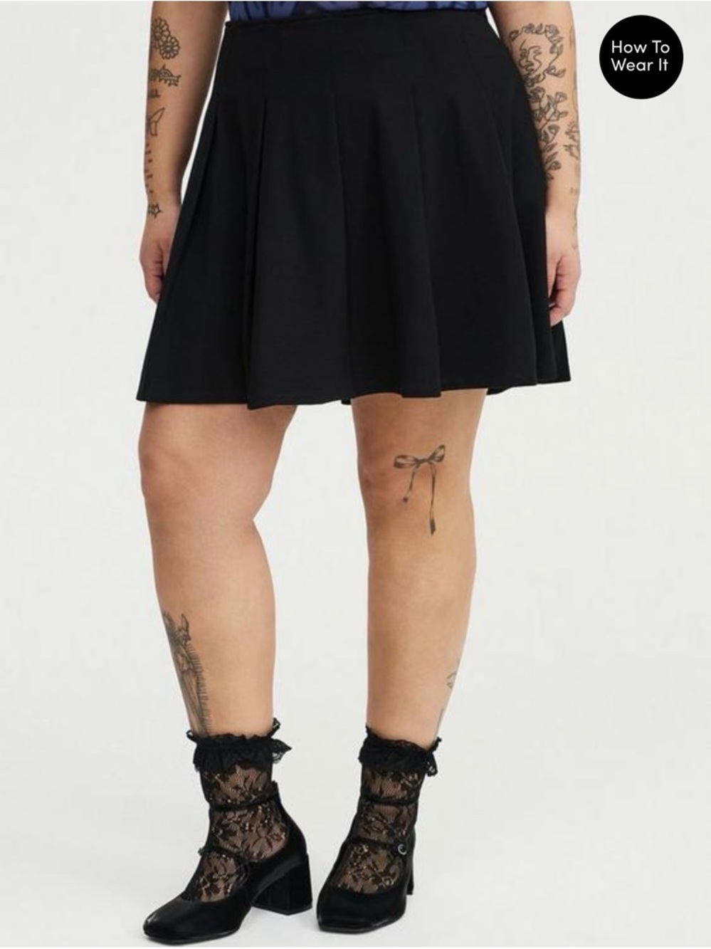 Black Pleated Mini Skirt - Picture 5 of 10